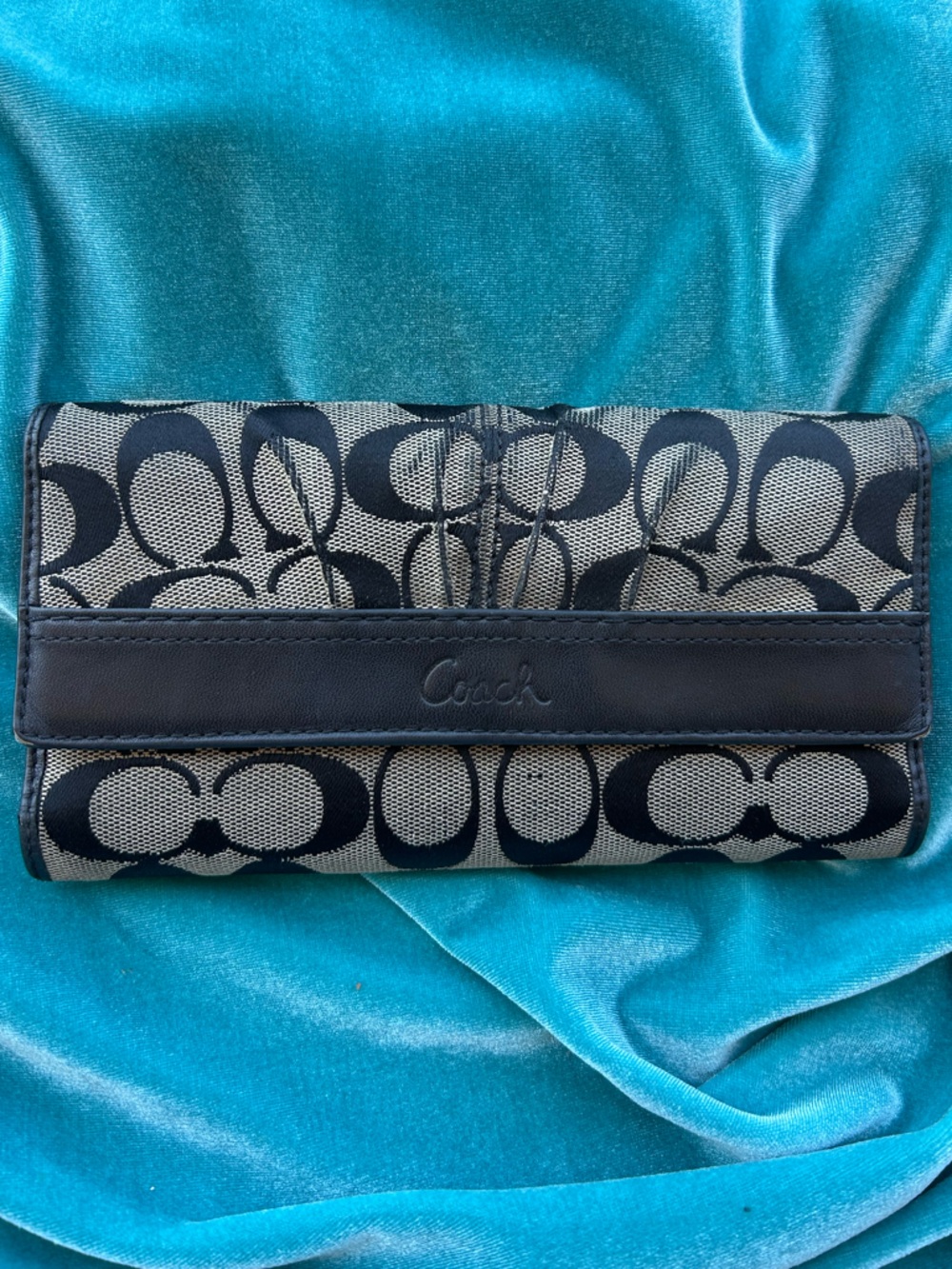 Coach Signature y2K Continental Wallet in Black & Cream with Leather Trim 🖤